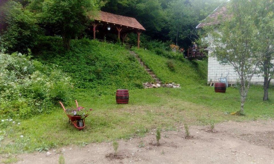 Turisticki Kompleks - Montana Tjentiste Εξωτερικό φωτογραφία